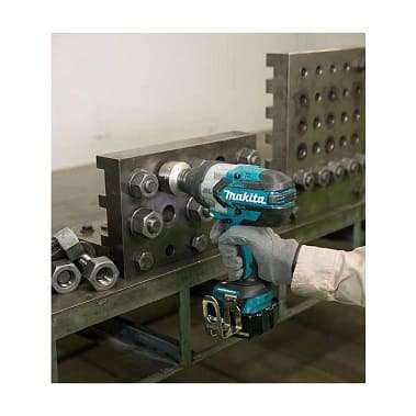 Makita_DTW1002Z_akumulatorski_udarni_odvrtač_18V_bez_baterije_i_punjača_1050Nm_prodajaalata.co.rs_4
