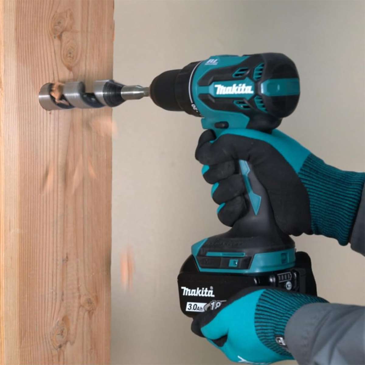 Makita-DDF490RTJ-akumulatorska-bušilica-šrafilica-odvijač-2-x-18V-5Ah-makpac-prodajaalata.co.rs-8