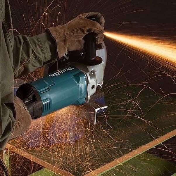 Makita_GA9060R_ugaona_brusilica_2.200W_230mm_Soft_Start_balaton_alati_3