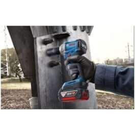 Bosch GDS 18V-350 akumulatorski udarni odvrtač; Solo; bez baterije i punjača (06019M5020)