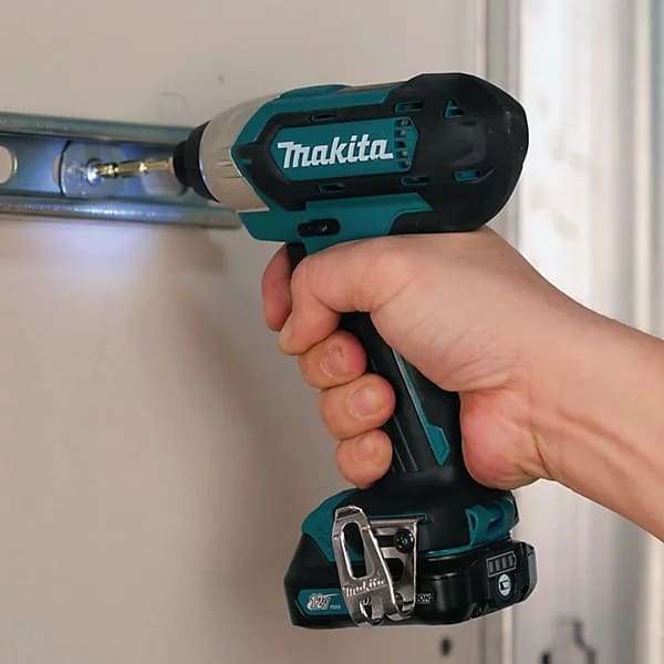 Makita_TD110DZ_akumulatorski_udarni_odvrtač_12V_bez_baterije_i_punjača_balaton_alati_6