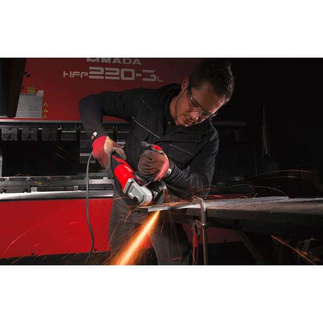 Milwaukee_AGV_15-125_XE_ugaona_brusilica_125mm_1550W _4933428127_balaton_alati_5