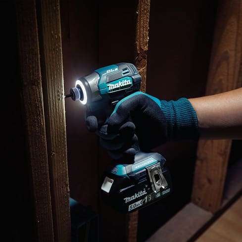 Makita_DLX2527TJ_akumulatorski_set_udarni_odvijač_DTD173_+_šrafilica_DDF489_2_x_5Ah_+_ Makpac_kofer_prodajaalata.co.rs_4